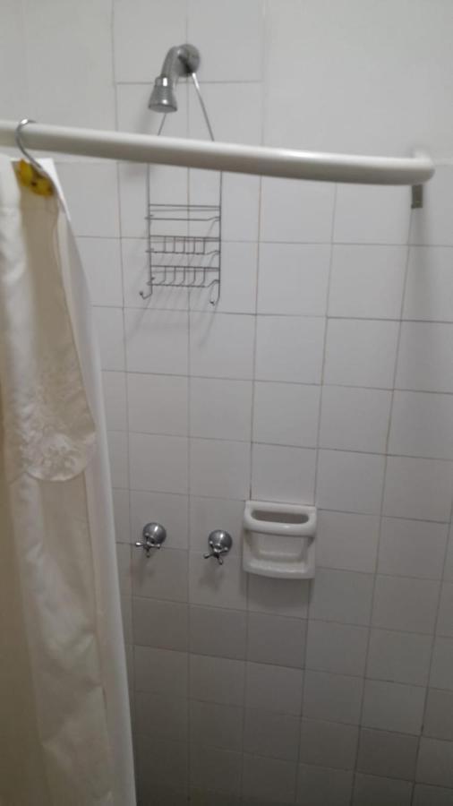 Habitacion Con Bano Privado Un Piso Por Escalera Buenos Aires Exterior foto